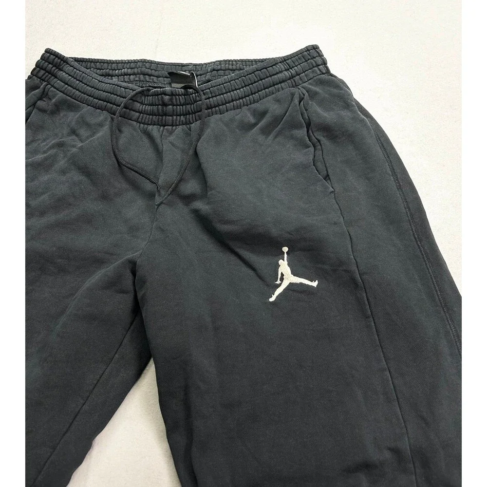 Air Jordan Nike Men’s Club Fleece Sweatpants
